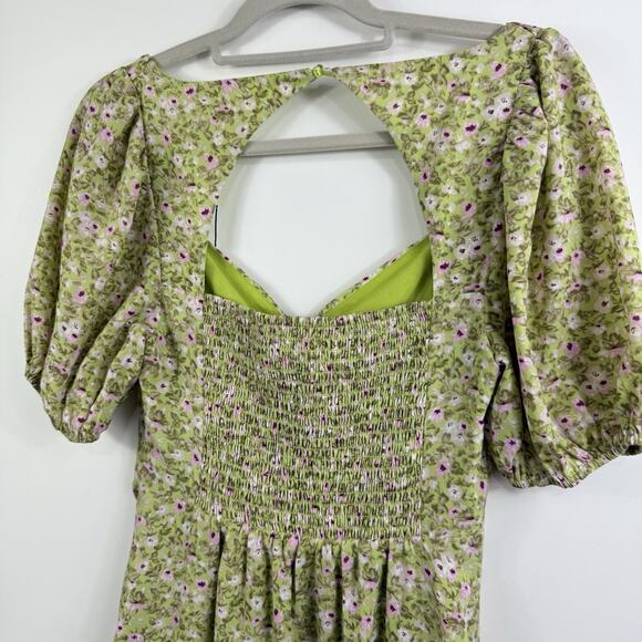 ASTR The Label New Lime Pink Ditsy Floral Midi Dress Medium Cut Out Smocked - Picture 9 of 13